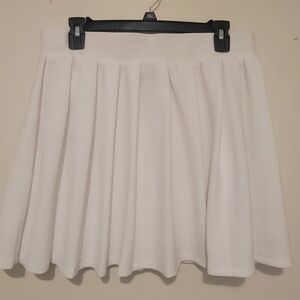Chic White Skater Skirt